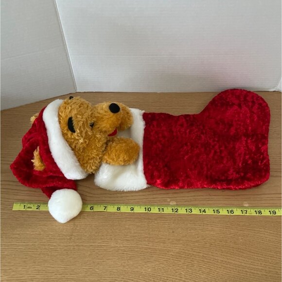 Disney Winnie The Pooh Christmas Stocking 3D Plush 19 In Disney World Exclusive - Picture 6 of 8
